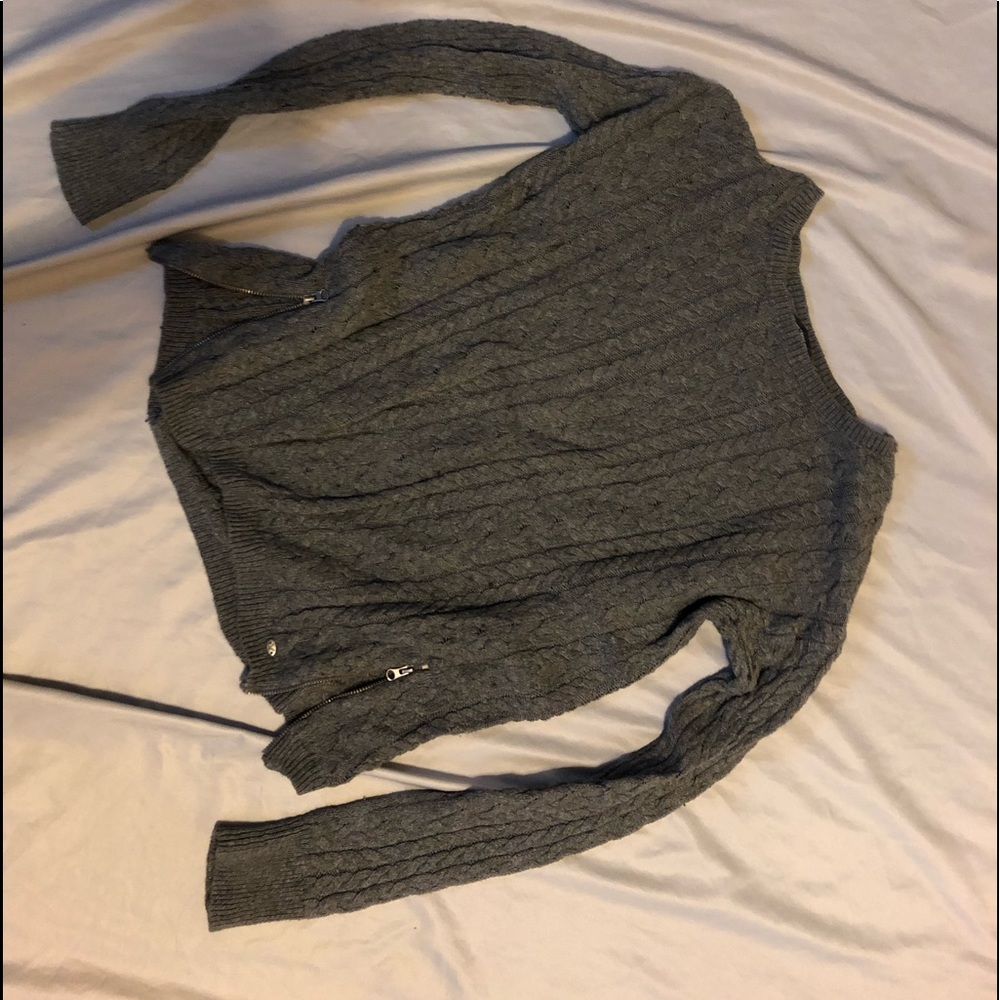 AE sweater